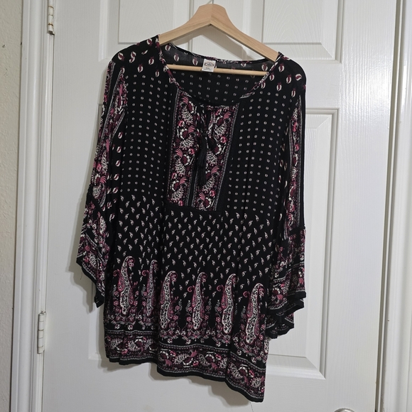 Bila Tops - Bila Black and Pink Paisley Blouse XXL